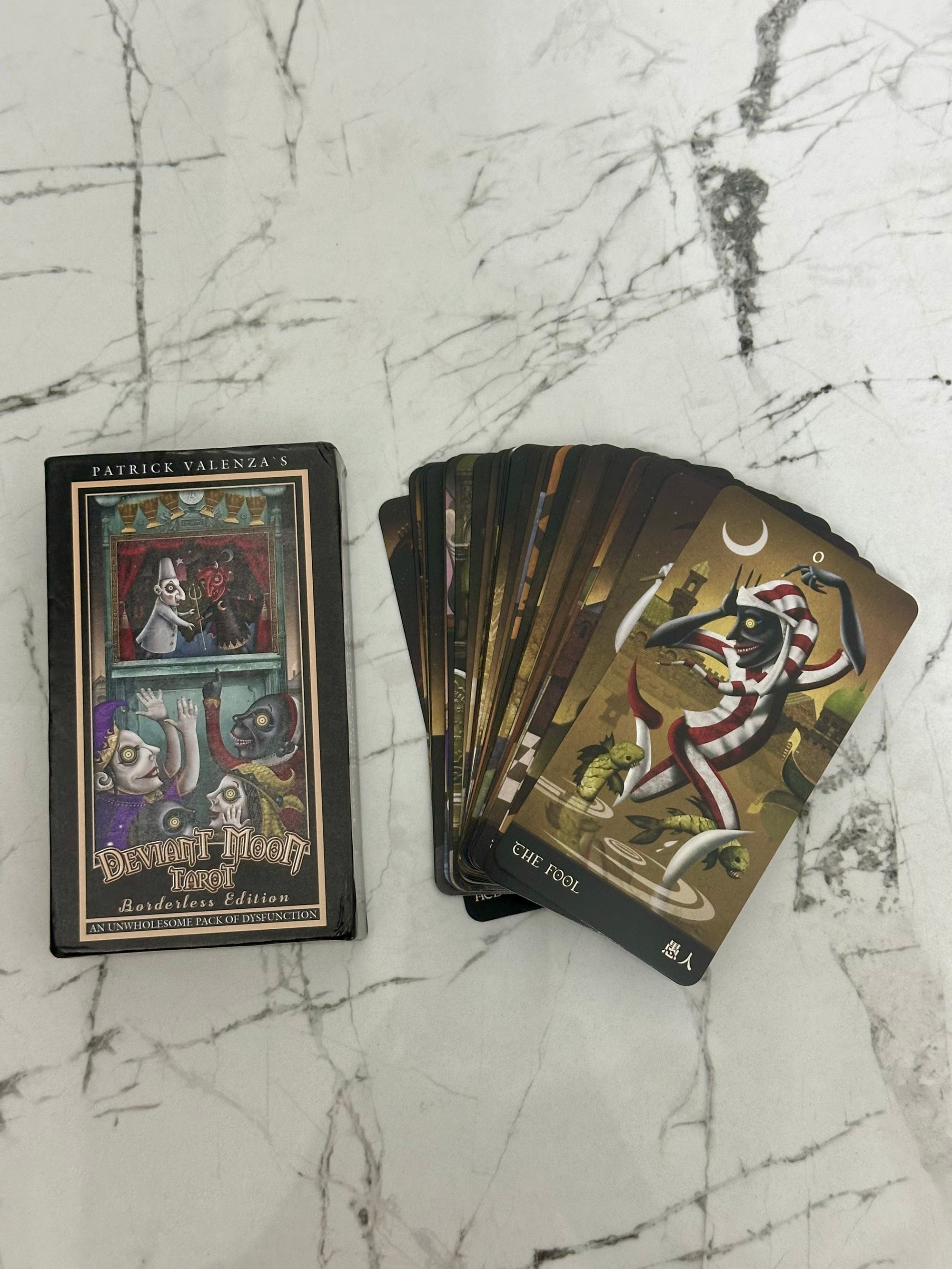 TAROCCHI DEVIANT MOON TAROT BORDERLESS EDITION 78 CARTE